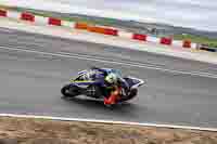 cadwell-no-limits-trackday;cadwell-park;cadwell-park-photographs;cadwell-trackday-photographs;enduro-digital-images;event-digital-images;eventdigitalimages;navarra;no-limits-trackdays;peter-wileman-photography;racing-digital-images;trackday-digital-images;trackday-photos